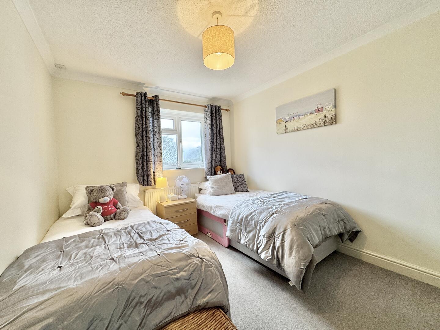 Polisken Way, St. Erme, Truro